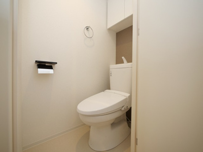 【トイレ】 | セレニテフラン新大阪 | コンパクトで使いやすいトイレです
