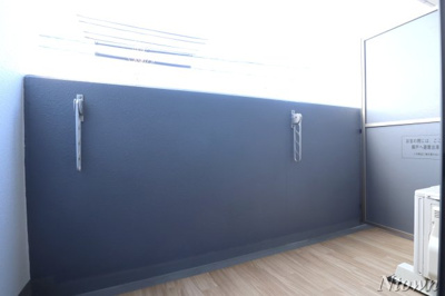 【バルコニー】 | CREST TAPP黒川 | 落ち着いた時間を過ごせるバルコニーです