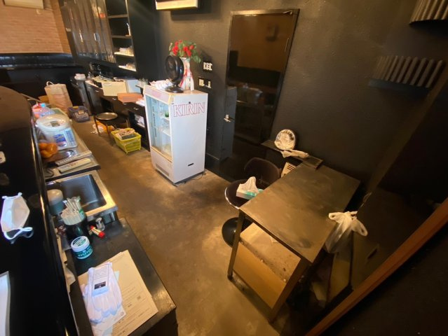 刈谷市東境町坂田様店舗の内装