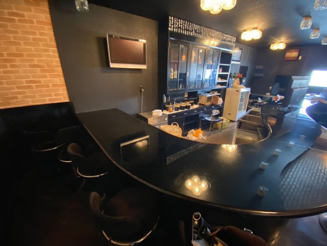 刈谷市東境町坂田様店舗の内装