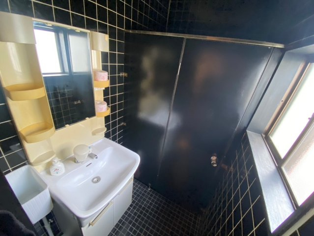 刈谷市東境町坂田様店舗の洗面所