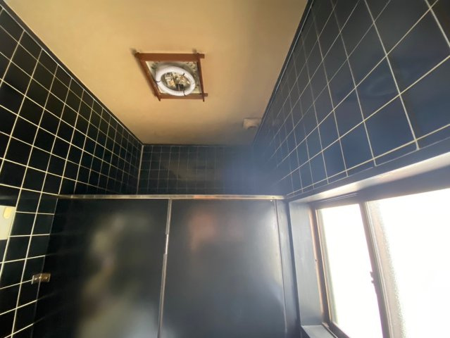 刈谷市東境町坂田様店舗の内装