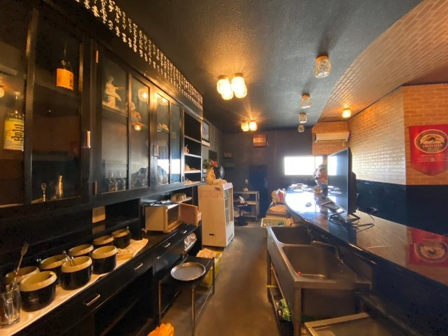 刈谷市東境町坂田様店舗の内装