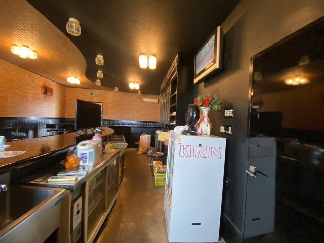 刈谷市東境町坂田様店舗の内装