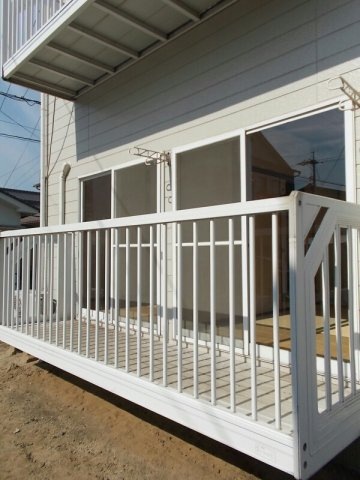 西ノ浜コーポ１号棟のバルコニー