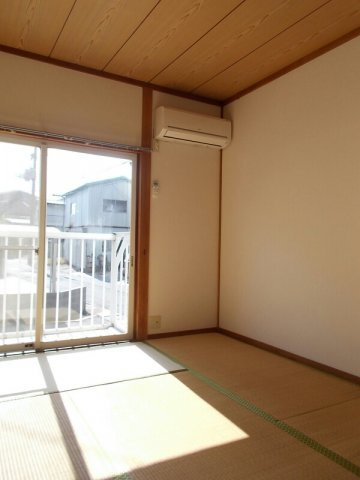 西ノ浜コーポ１号棟の内装