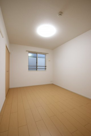 【寝室】 | ロジェ白鷺