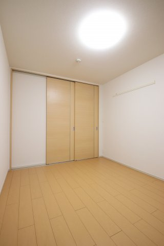 【寝室】 | ロジェ白鷺