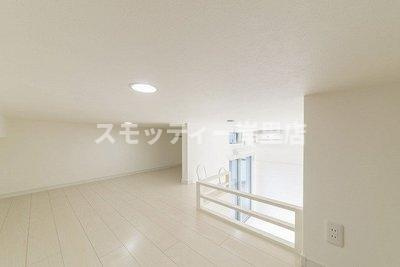 ラヴィータ御崎の居間・リビング
