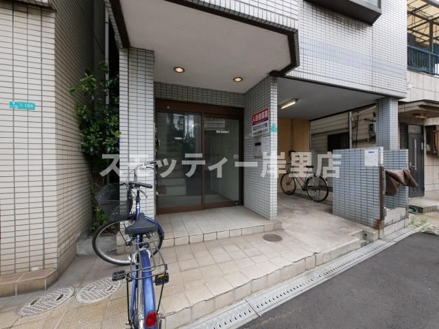 リヴァー住之江Ａ・B棟のエントランス
