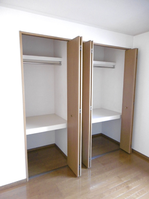 ガーデニア【10,000円キャッシュバック対象物件】の収納|小物を収納するのに便利です