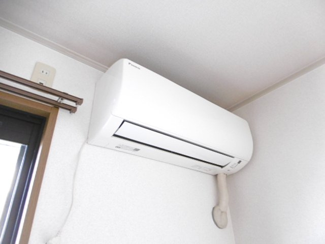 ガーデニア【10,000円キャッシュバック対象物件】の設備|エアコンです