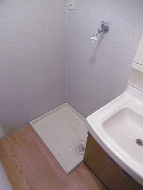 ガーデニア【10,000円キャッシュバック対象物件】の洗面所|使いやすい洗面所です