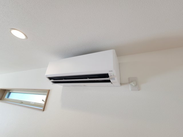 直川小学校前・新築戸建の冷暖房・空調設備