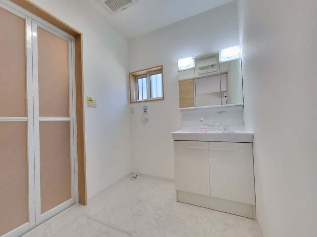 直川小学校前・新築戸建の洗面所