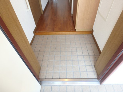 【玄関】 | ビューメゾン津高 | 玄関です