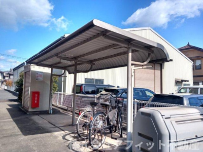 【その他共用部分】 | アロッジオプラシードＡ | 屋根付き駐輪場