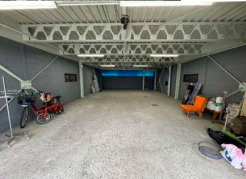 西本町1丁目店舗事務所の内装|明るい室内です