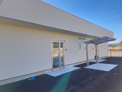 【外観】 | 浪江町 矢沢事務所 | おしゃれな外観です