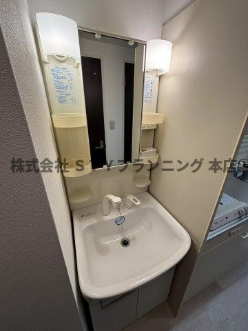 仲介手数料０円！レジデンス名古屋千代田の独立洗面台