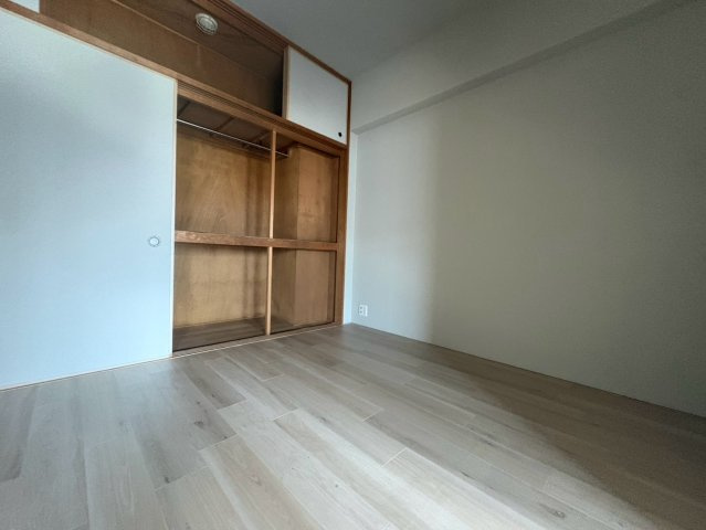 【寝室】 | マンション・フォルツーナ