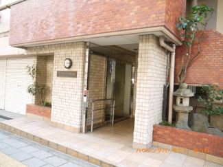 【エントランス】