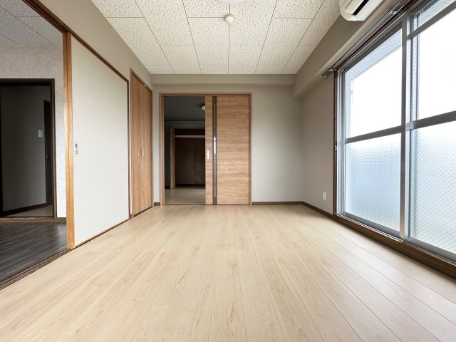 コートクレソン18の洋室
