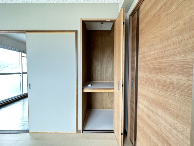コートクレソン18の収納