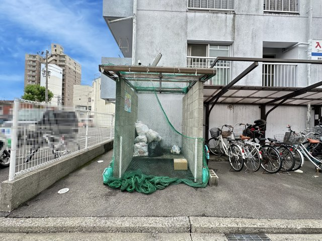 コートクレソン18のその他