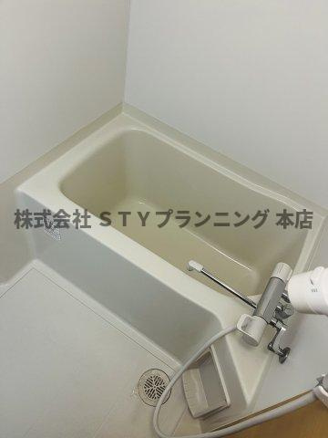 仲介手数料0円！タウンライフ千種の浴室