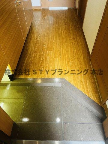 仲介手数料0円！タウンライフ千種の玄関