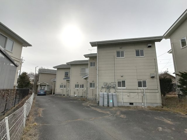 [Wi-Fi] 澄みきった風と香りの駐車場