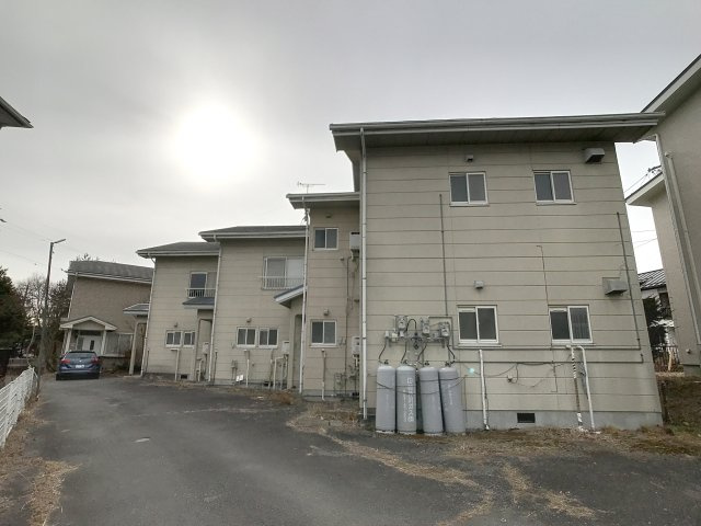 [Wi-Fi] 澄みきった風と香りの駐車場