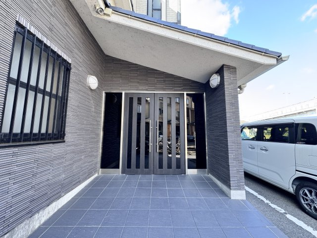 ラ・ボンボニエールのエントランス