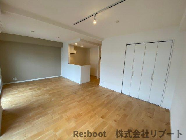 コンフォート津田沼弐番館の居間・リビング