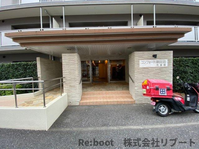 コンフォート津田沼弐番館のエントランス