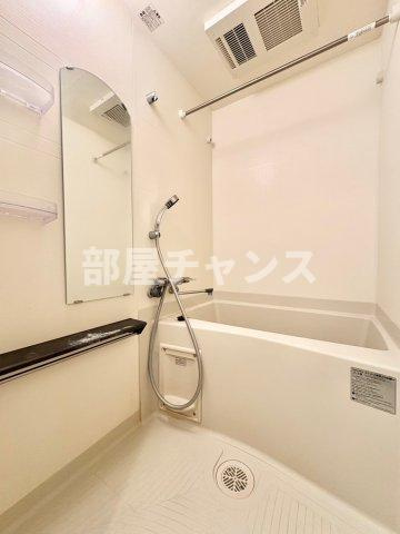 プレサンス広小路通 葵の浴室