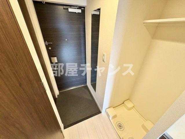 プレサンスNAGOYAファストの玄関
