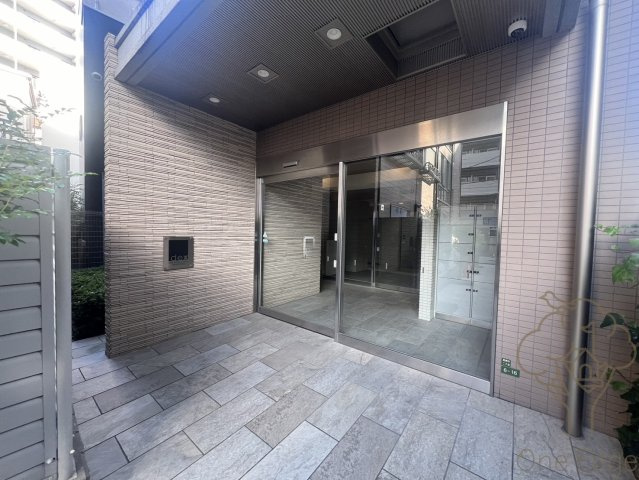 ディクス梅田東レジデンスのエントランス