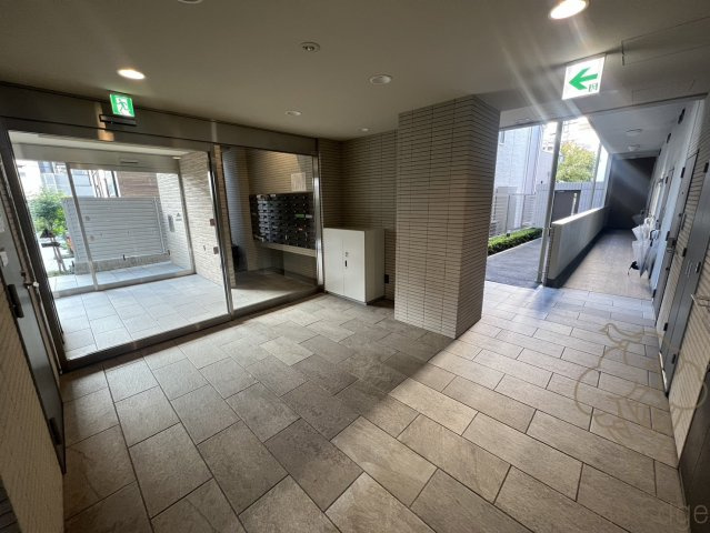 ディクス梅田東レジデンスのロビー