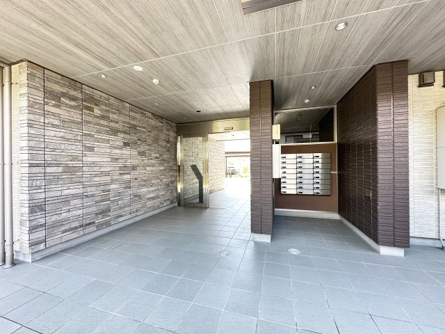 ベレオ弓張月のロビー