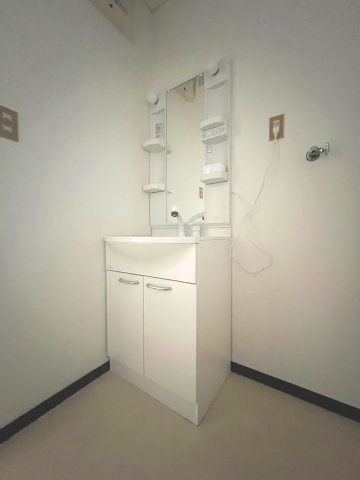 薬師一戸建ての独立洗面台