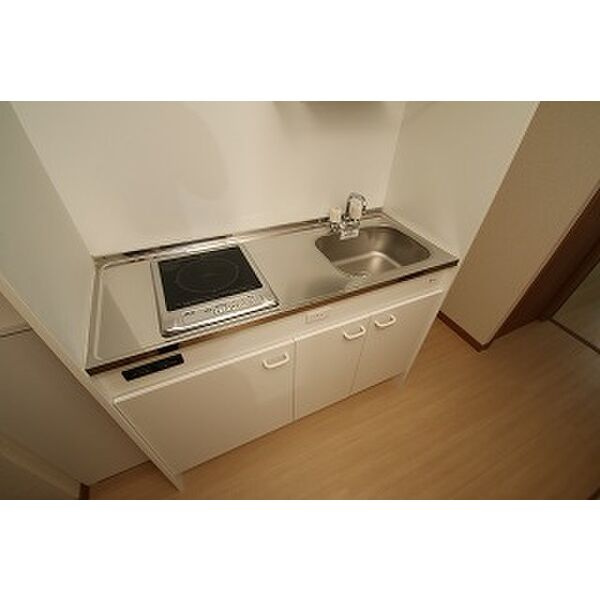 ワイズタワー新栄のキッチン