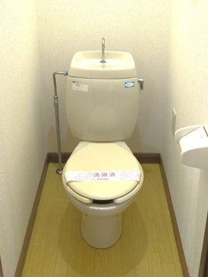 風呂トイレ別です