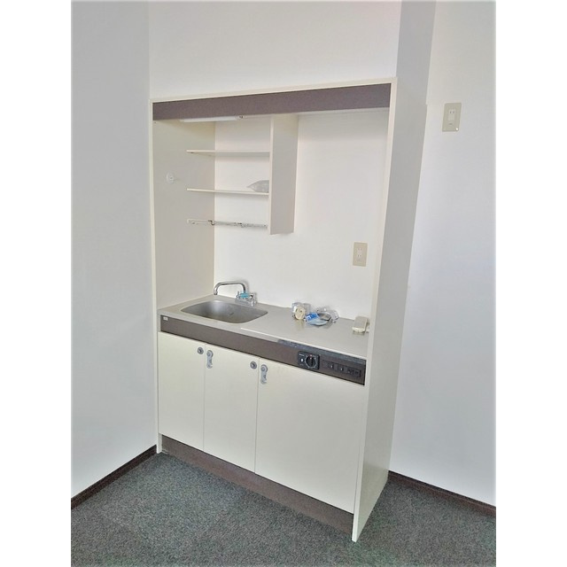 岐阜市雨踊町の店舗事務所のキッチン