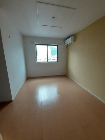 リバーサイド真倉　Ｈの内装|きれいな内装です