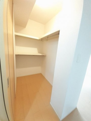 リバーサイド真倉　Ｈの収納|収納スペース豊富です