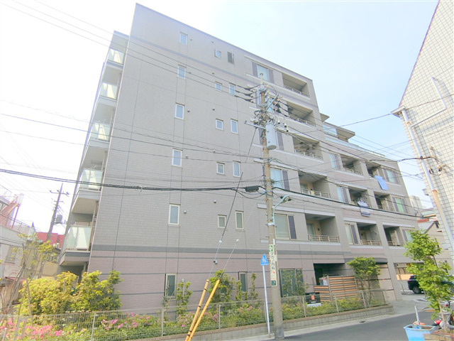 ラ・ヴィータ35の外観|2013年2月築　RC鉄筋コンクリート造地上6階建て1LDK～2LDK総戸数36戸
京急空港線糀谷駅近最寄りの東京都大田区萩中2丁目の人気賃貸マンション