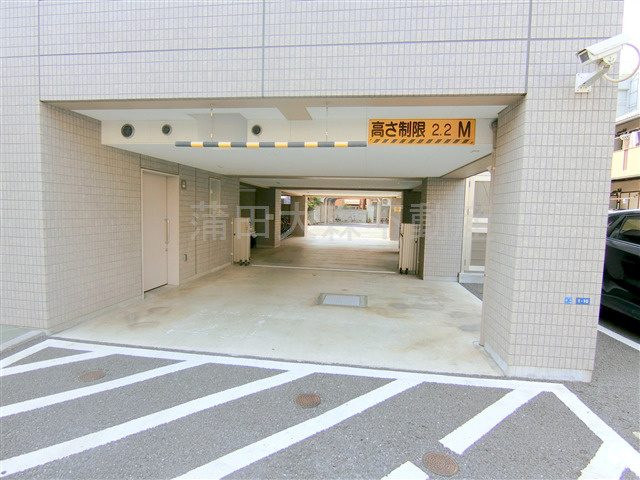 ラ・ヴィータ35の駐車場