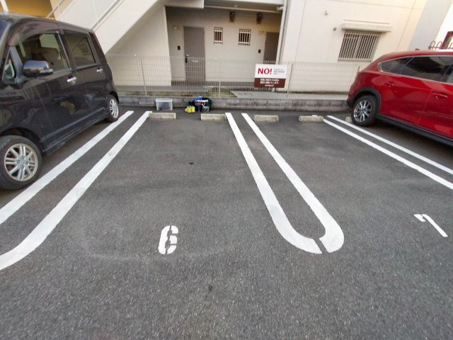 【駐車場】 | メゾンエムズ